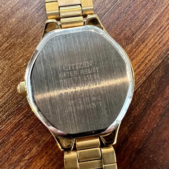 Stunning Citizens Gold Ladies Watch main image 4